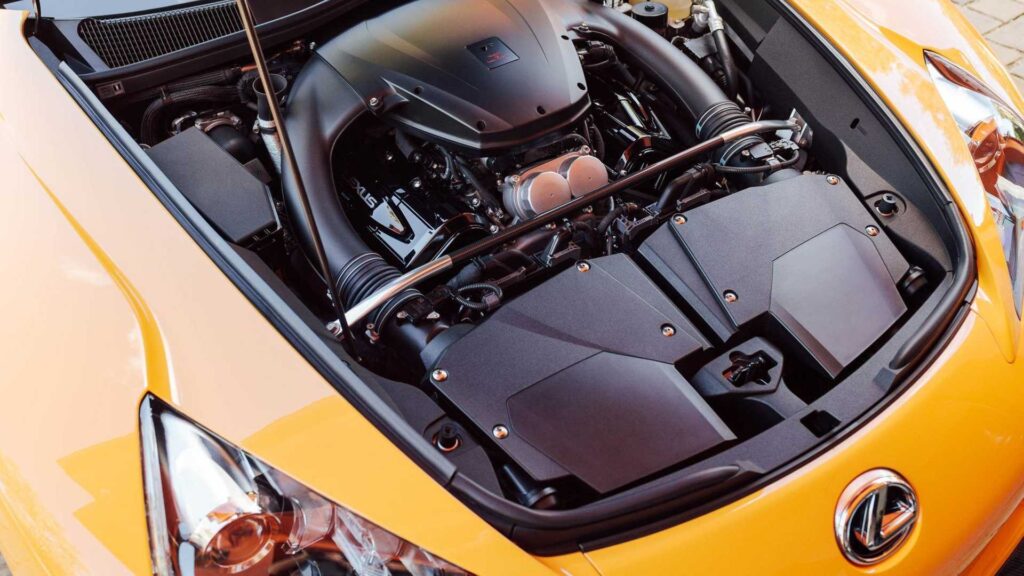 Lexus LFA Nurburgring sous le capot le moteur v10