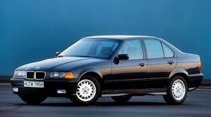 voitures de sport mythiques années 90 BMW M3 E36 (1992)